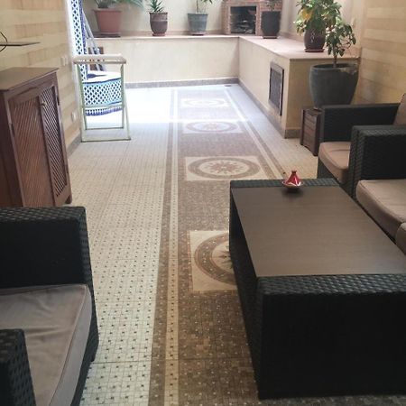 Stylish Gueliz Apartment With Beautiful Terrace Марракеш Экстерьер фото